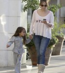 Busy Mom Jennifer Lopez Goes From Fashionable To Frumpy