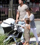 Kourtney Kardashian And Family Out For Lunch