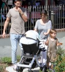 Kourtney Kardashian And Family Out For Lunch