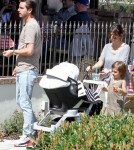 Kourtney Kardashian And Family Out For Lunch