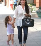 Kyle Richards & Daughter Portia Stop By Pinkberry
