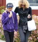 Laura Dern And Her Son Go For Ice Cream