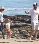 Naomi Watts & Family Enjoy A Day At The Beach