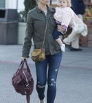 Rebecca Gayheart & Daughter Georgia Grocery Shopping