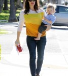 Jennifer Garner Picks Violet Up From School