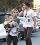 Exclusive... Chris Hemsworth & Family Grocery Shopping At Whole Foods