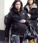 Pregnant Jenna Dewan Shops In Primrose Hill
