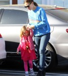 Jennifer Garner Takes Seraphina To Breakfast