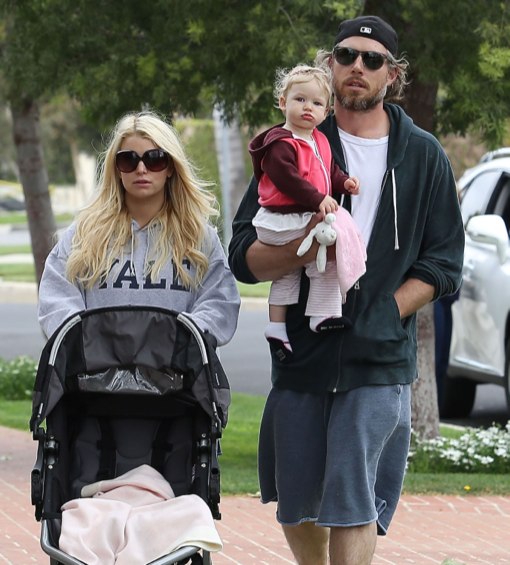 Semi-Exclusive... Jessica Simpson & Family Out For A Stroll On Easter