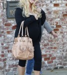 Semi-Exclusive... Pregnant Jessica Simpson Attends Party At Her Mom's House