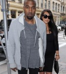 Kim Kardashian & Kanye West Shopping In NYC