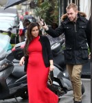 Kim Kardashian Goes Shopping With Kanye West