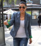 Exclusive... Mario Lopez Gets A Visit From His Family On Set