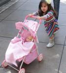 Exclusive... Mario Lopez Gets A Visit From His Family On Set
