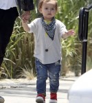 Exclusive... Father Son Bonding Day for Orlando Bloom and Flynn