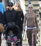 Pink & Family Enjoying Some Sightseeing In Amsterdam