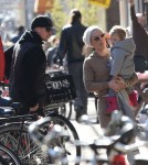 Pink & Family Enjoying Some Sightseeing In Amsterdam