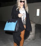 Fergie Arriving On A Flight At LAX