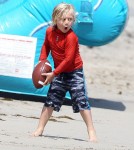 Gavin Rossdale Takes His Boys To The Joel Silver Memorial Day Party
