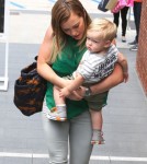 Hilary Duff Shops With Luca At The Mall