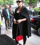 Kim Kardashian & Kris Jenner Lunch In Paris