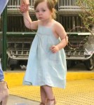Exclusive... Kimberly Stewart & Daughter Delilah Grocery Shopping At Whole Foods