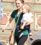 Natalie Portman & Aleph Stop By A Friend's House