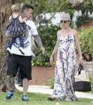 Exclusive... Picnic Day for Pink and Family