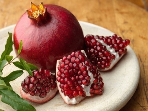 the-amazing-health-benefits-of-pomegranate1