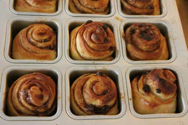 French Toast Cinnamon Rolls