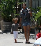 Halle Berry, boyfriend Oliver Martinez, daughter Nahla Aubry Out For Lunch