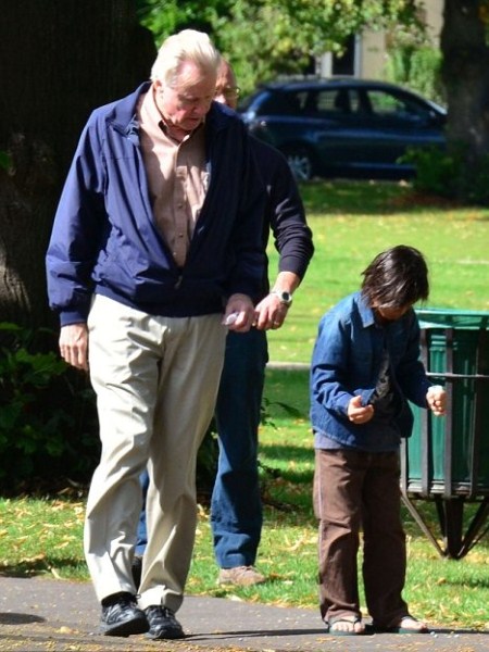 Jon Voight Takes Daughter Angelina Jolie’s Children To The Park
