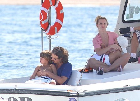 Britney Spears on a Boat With Sean and Jayden and Jason