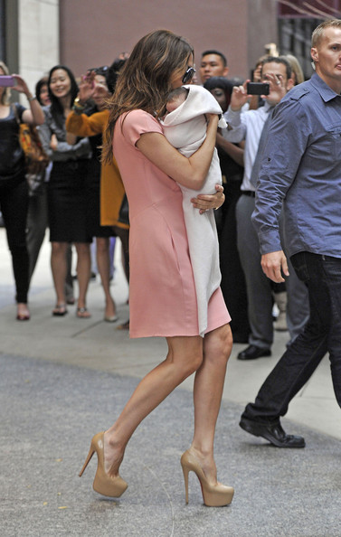 Victoria Beckham Shopping With Harper Seven September 15, 2011 | Celeb ...