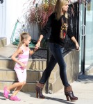 Heidi Klum takes her kids to karate in Brentwood, CA on October 1st, 2011.