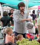 Ben Affleck takes his daughters Violet and Seraphina to the Farmers Market