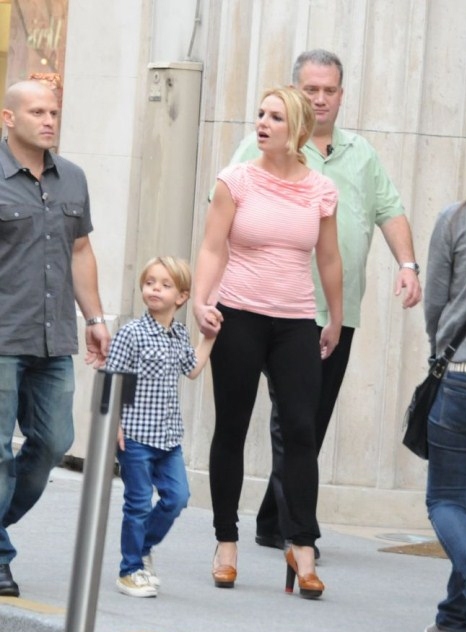 Britney Spears and Her Sons in Paris October 4, 2011