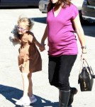 Pregnant Jennifer Garner Taking Violet To Dentist