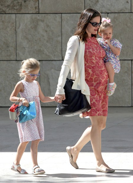Jennifer Garner took her two girls, Violet and Seraphina, to the Getty museum with a friend in Los Angeles, California on October 9th, 2011.