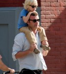 Liev Schreiber out and about in Manhattan with his wife and sons Kai and Sasha Schreiber New York City, USA