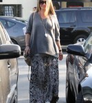 Pregnant Rebecca Gayheart shopping at Sunset Plaza in Los Angeles, CA on October 21st, 2011.