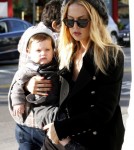 Rachel Zoe, her son Skyler Morrison Berman (b. March 23, 2011) and her father Ron Rosenzweig look at pop-art at Guy Hepner Art Gallery in West Hollywood.