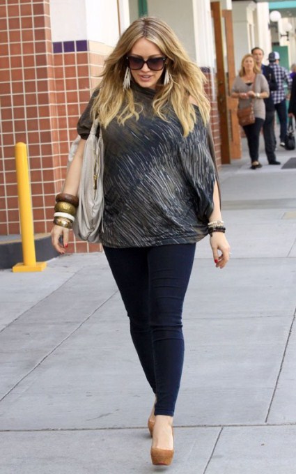 A Very Pregnant Hilary Duff Goes Shopping