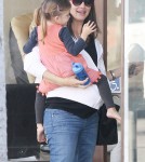 Jennifer Garner and Seraphina get a manicure at a nail salon in Pacific Palisdaes