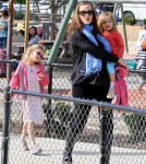 Pregnant Jennifer Garner takes her daughters Violet and Seraphina to play at a Santa Monica park.