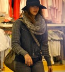 Jessica Alba takes her daughter, Haven Garner Warren shopping at Bel Bambini in Beverly Hills.