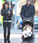 Bethenny Frankel out in NYC with husband Jason Hoppy and daughter Bryn (January 2)
