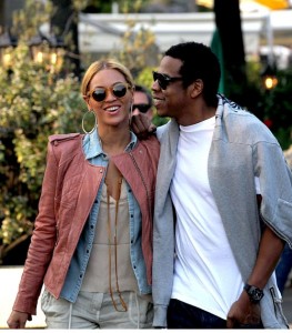 Beyonce & Jay-Z Have Six Nannies For Daughter Blue Ivy | Celeb Baby Laundry