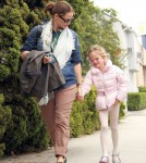 Jennifer Garner seen picking up her daughter Violet after a Ballet Class in Los Angeles.