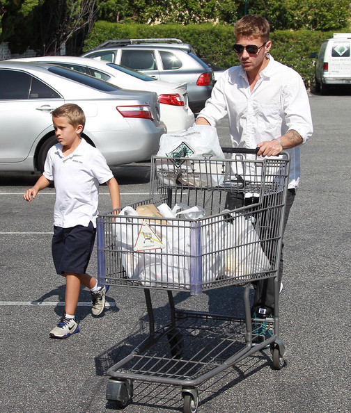 Ryan Phillippe and his son Deacon out grocery shopping at Bristol Farms in Los Angeles, California on May 9, 2012.